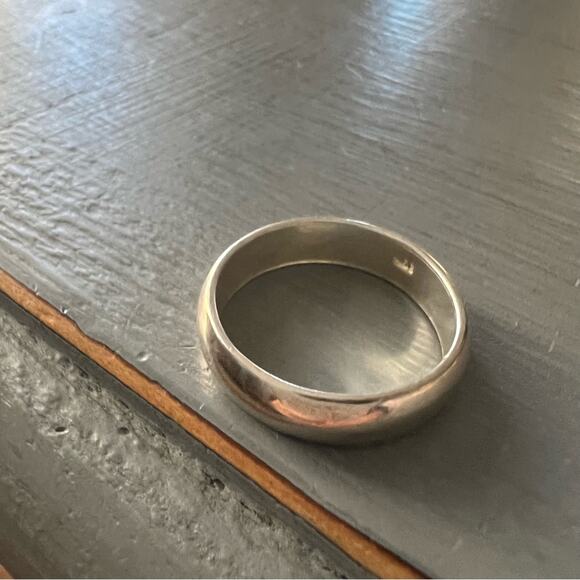 925 Sterling Silver Band Ring Size 7 - Picture 4 of 7